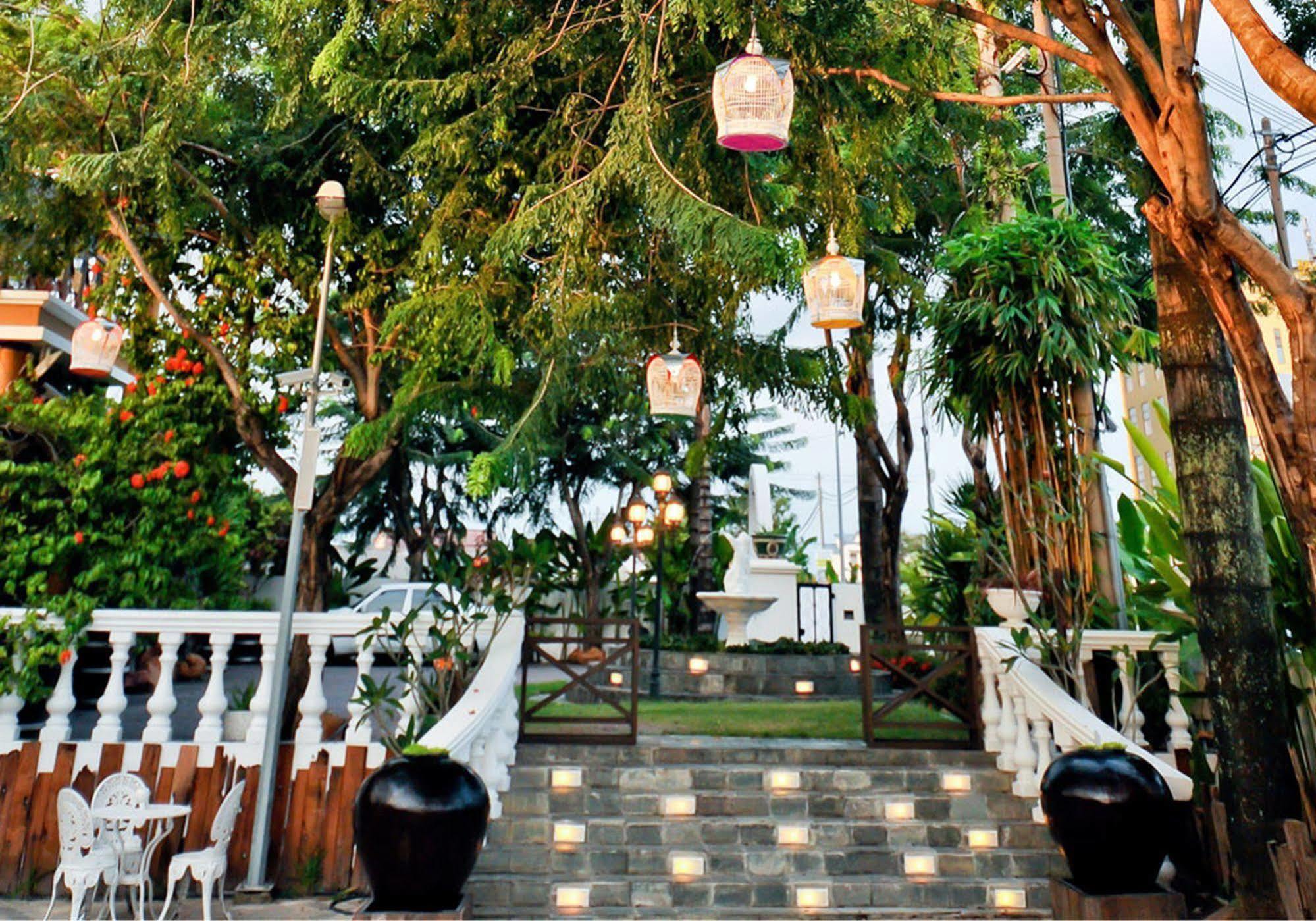 Npf Bali Villa 怡保 外观 照片